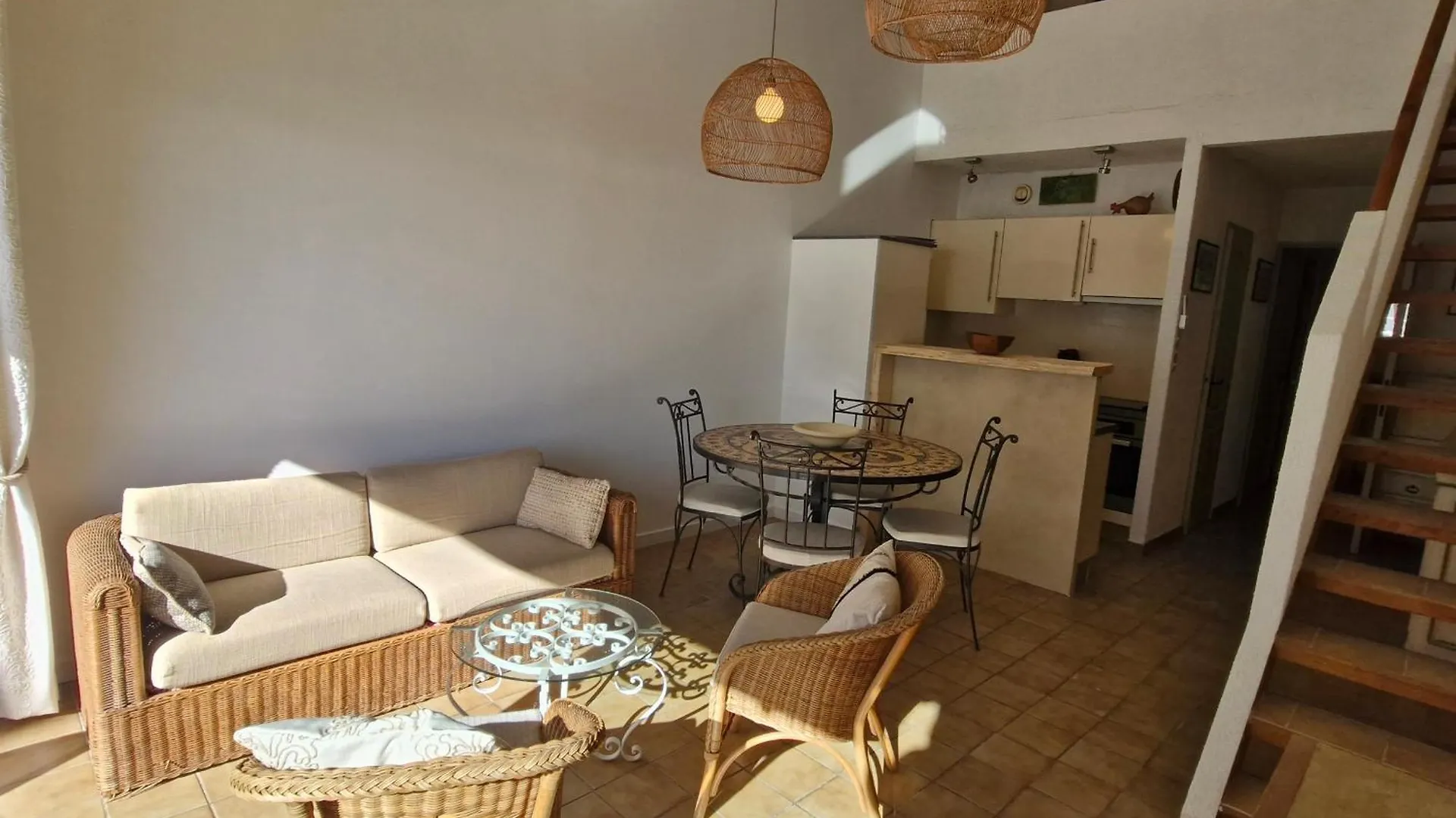 Appart 3 Pieces Climatise Vue Mer Avec Parking Sainte-Maxime - Fr-1-780-89 Apartment